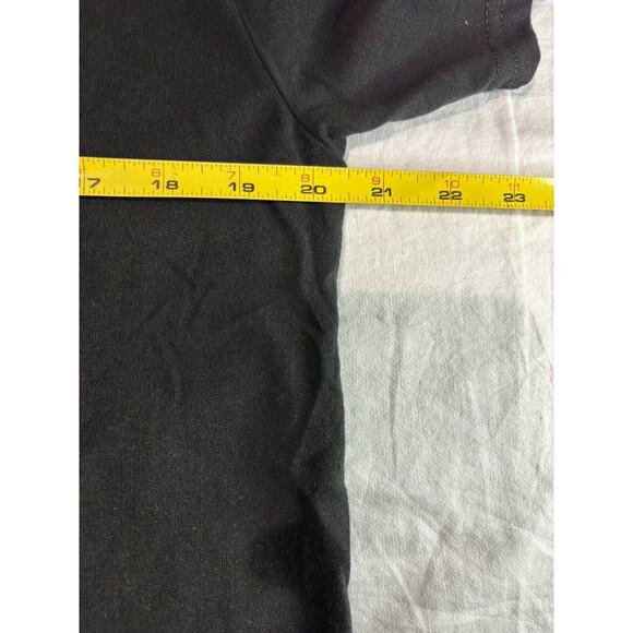 Crooks & Castles T-Shirt Graphic Men's Size M Short Sleeve Back Crew Neck NWT - Picture 8 of 8